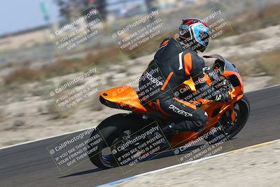 media/Nov-02-2025-Lets Ride (Sun) [[f7a3caa734]]/B Group/1220pm (Turn 2 Outside)/